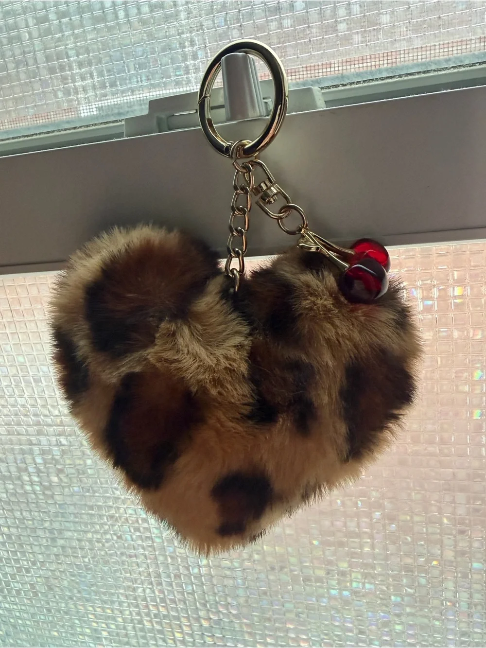 Faux Fur Leopard Heart Keychain - Brown